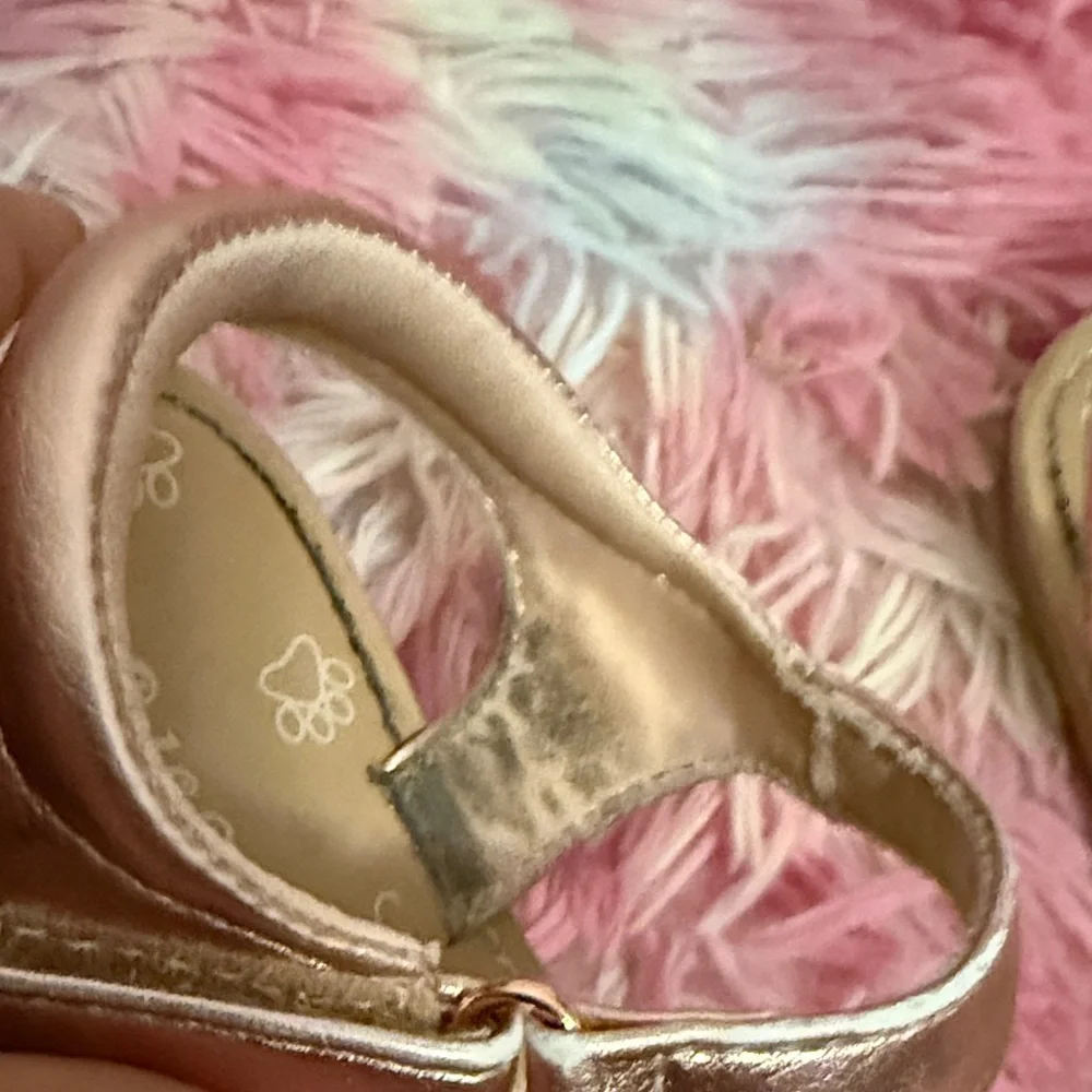 Self Esteem Metallic Pink Kids Sandals